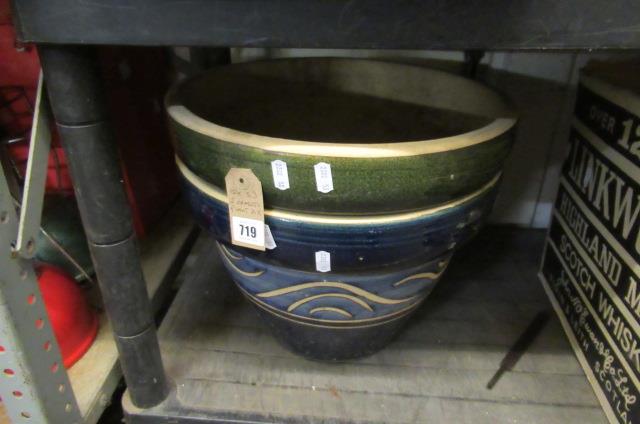 TWO GLAZED PLANT POTS Image