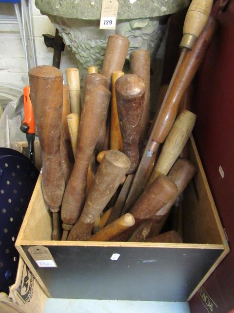 BOX OF WOOD TURNING CHISELS Image