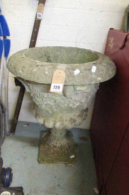 GARDEN URN Image