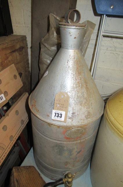 METAL PARAFFIN CAN Image