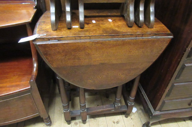 SMALL DROP LEAF TABLE Image