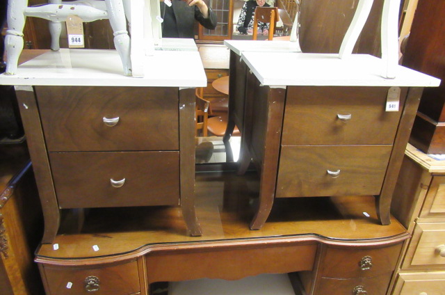 PAIR OF BEDSIDE CABINETS Image