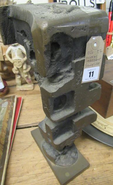 METAL ABSTRACT SCULPTURE Image