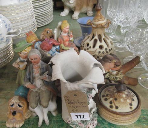 QUANTITY OF FIGURES AND JASPERWARE Image