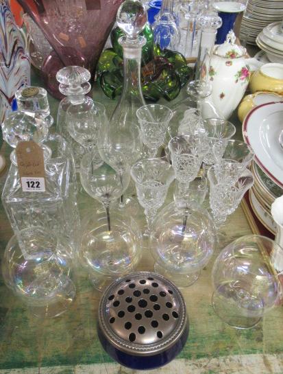 QUANTITY OF CUT GLASS INCLUDING DECANTERS  Image