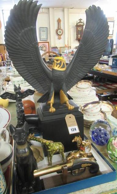 TRAY OF EGYPTIAN FIGURES ETC Image