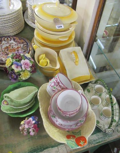 QUANTITY OF GRAYS POTTERY AND DERBY PLATES ETC  Image