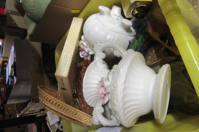 BOX OF MISCELLANEOUS INCLUDING ELEPHANTS Image