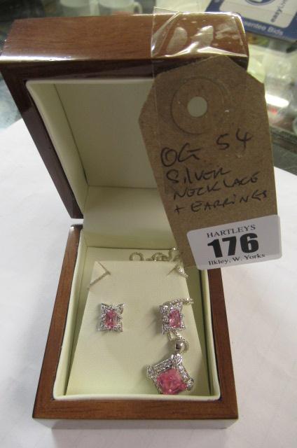 SILVER NECKLACE AND EARRINGS Image