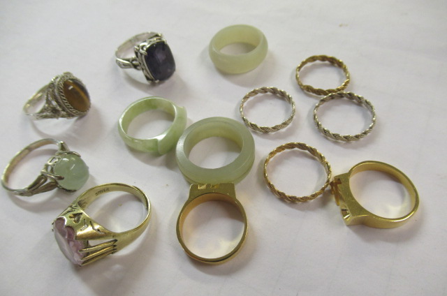 HARDSTONE AND VARIOUS METAL RINGS Image