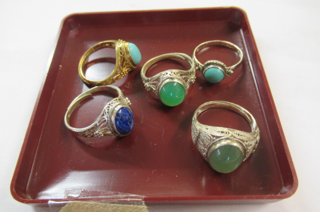 CHINESE FILIGREE JEWELLERY AND FIVE RINGS Image