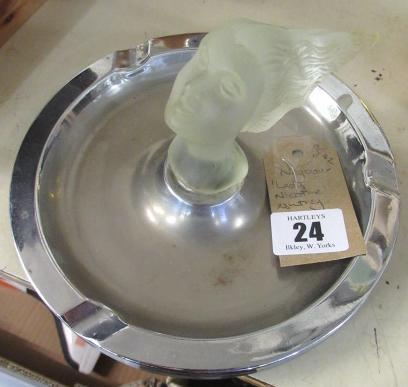 NEGBAUR LADY NICOTINE ASHTRAY Image