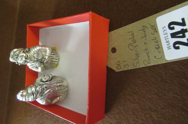 SILVER PLATED PUNCH AND JUDY CRUET SET Image