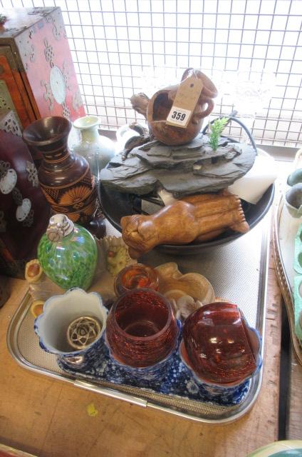 TRAY OF MISCELLANEOUS ITEMS Image