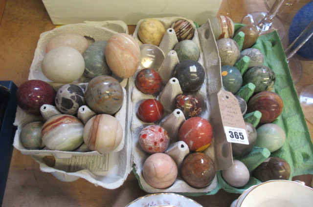 COLLECTION OF MARBLE AND OTHER EGGS AND STANDS Image