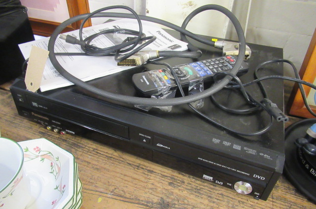 PANASONIC DVD RECORDER Image