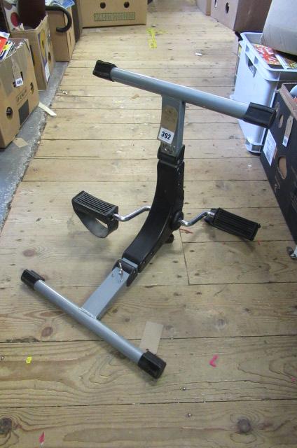 SMALL EXERCISE PEDAL MACHINE Image