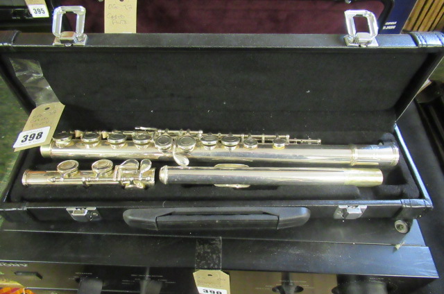 CASED MISTRAL FLUTE Image