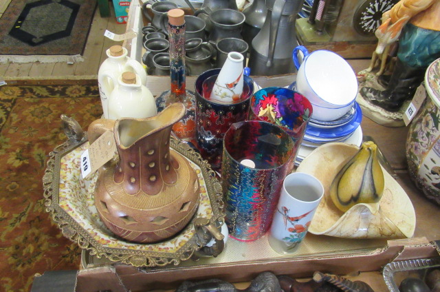TRAY OF MIXED CERAMICS AND GLASS ETC Image