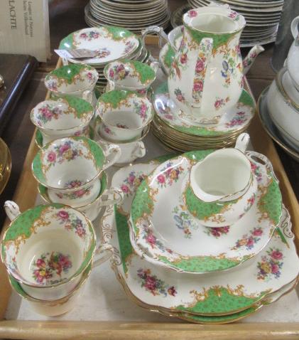 QUANTITY PARAGON ROCKINGHAM PATTERN TEA WARE Image