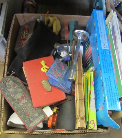 BOX OF MISCELLANEOUS ITEMS Image
