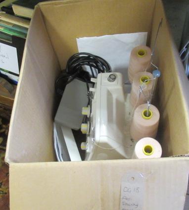 TOYOTA ELECTRIC SEWING MACHINE Image