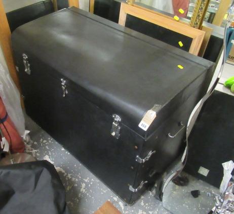 BREXTON CAR TRUNK Image
