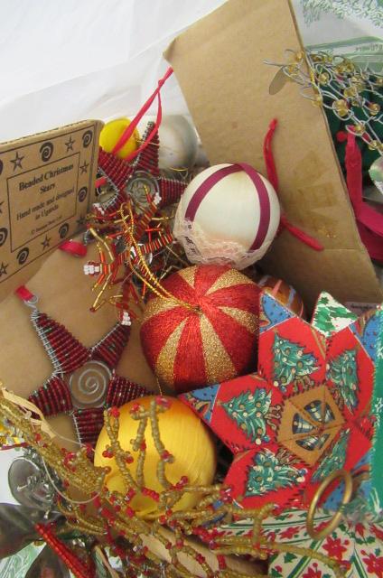 CHRISTMAS DECORATIONS Image