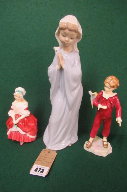 THREE FIGURES INCLUDING NAO  ROYAL DOULTON   Image