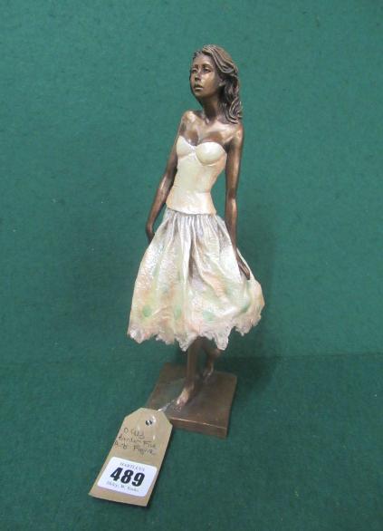 BORDER FINE ARTS FIGURE Image