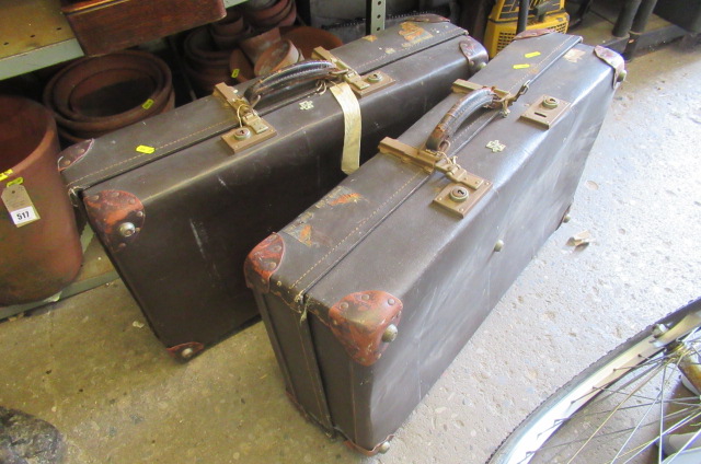 TWO VINTAGE SUITCASES Image