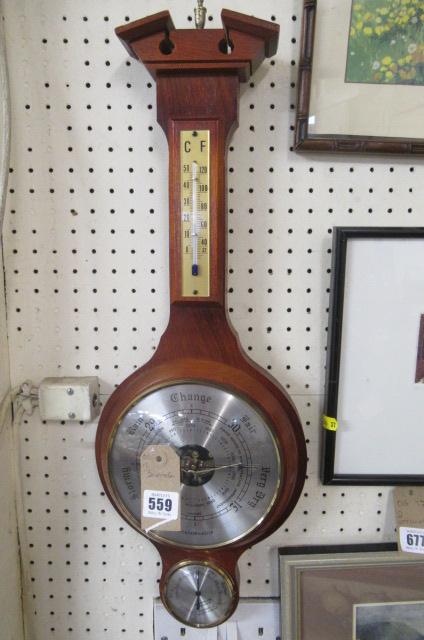 BAROMETER Image