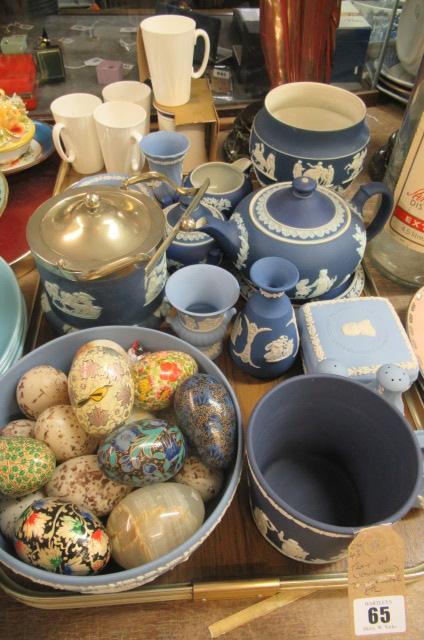 TRAY OF WEDGWOOD JASPERWARE ETC Image