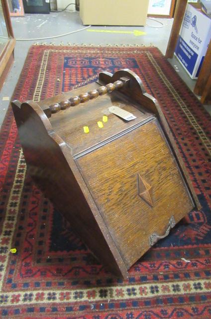 OAK COAL SCUTTLE WITH METAL INSERT Image