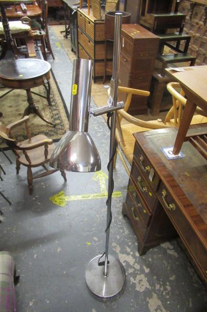 CHROME STANDARD LAMP Image