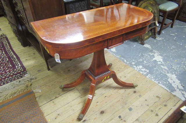 INLAID FOLD OVER CARD TABLE Image