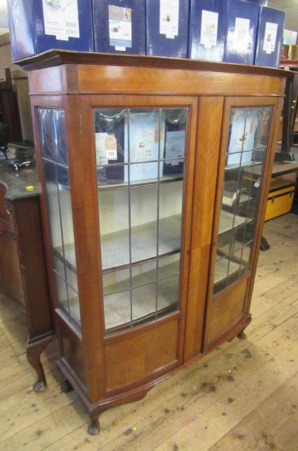 BOW FRONTED DISPLAY CABINET Image