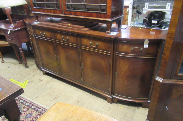 MAHOGANY SIDEBOARD Image