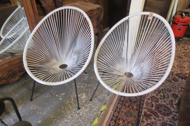 PAIR OF RETRO STYLE CHAIRS Image