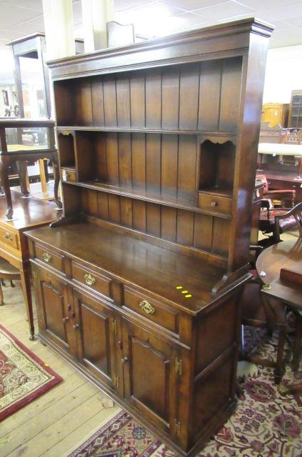 TITCHMARSH AND GOODWIN DRESSER Image