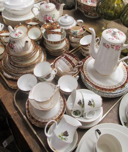 TWO TRAYS OF ROYAL ALBERT  STAFFORD AND OTHER CHINA  Image