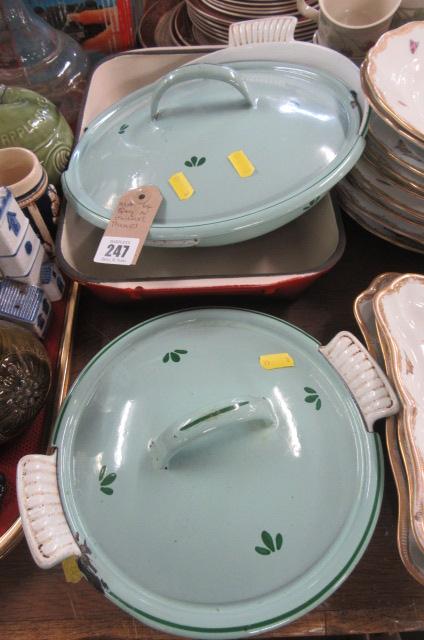 QUANTITY OF ENAMEL DISHES Image