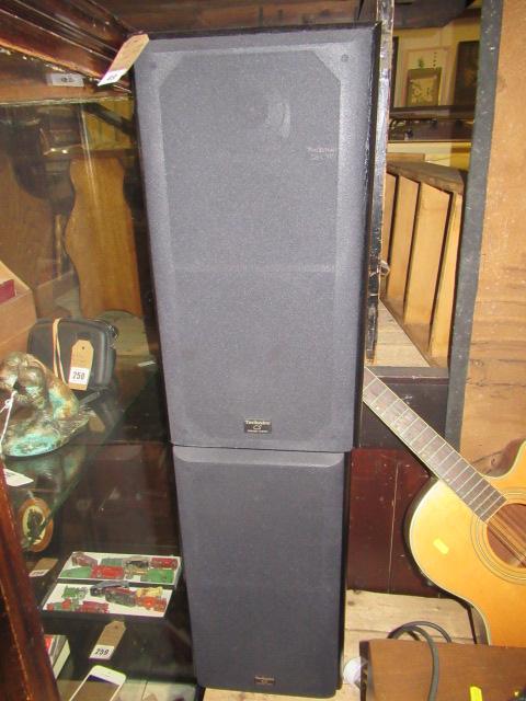 PAIR OF TECHNICS SB-C595 SPEAKERS Image