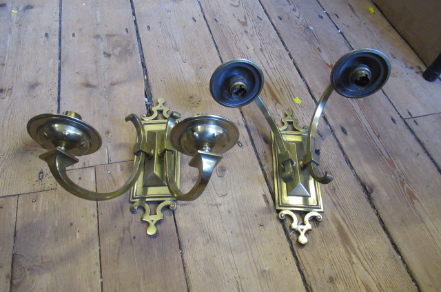 PAIR OF BRASS WALL LIGHTS Image