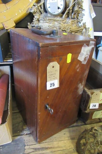 MAHOGANY CASED MICROSCOPE Image