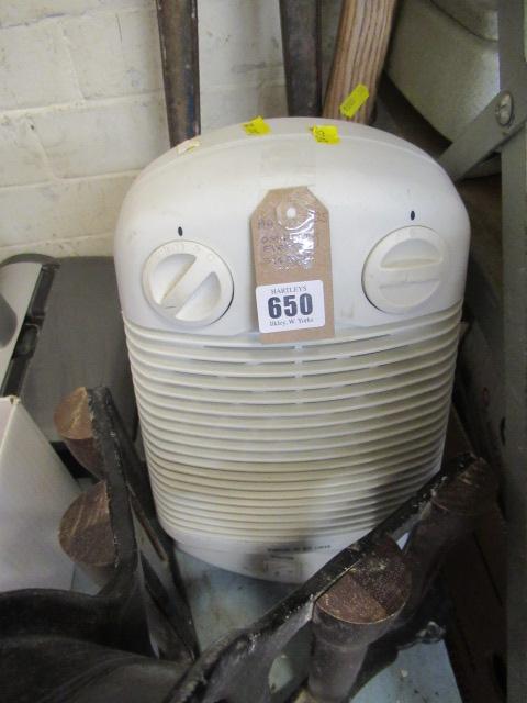OSCILATING ELECTRIC HEATER Image