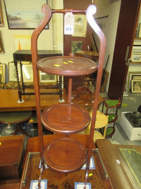 FOLDING CAKE STAND Image