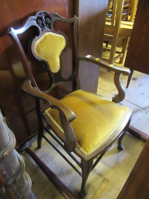 LADY'S CHAIR Image