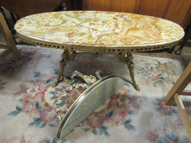 ONYX TOP ITALARTS COFFEE TABLE AND SHELF Image