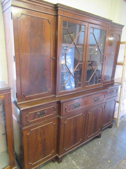 MAHOGANY BUREAU BOOKCASE ON CUPBOARD Image